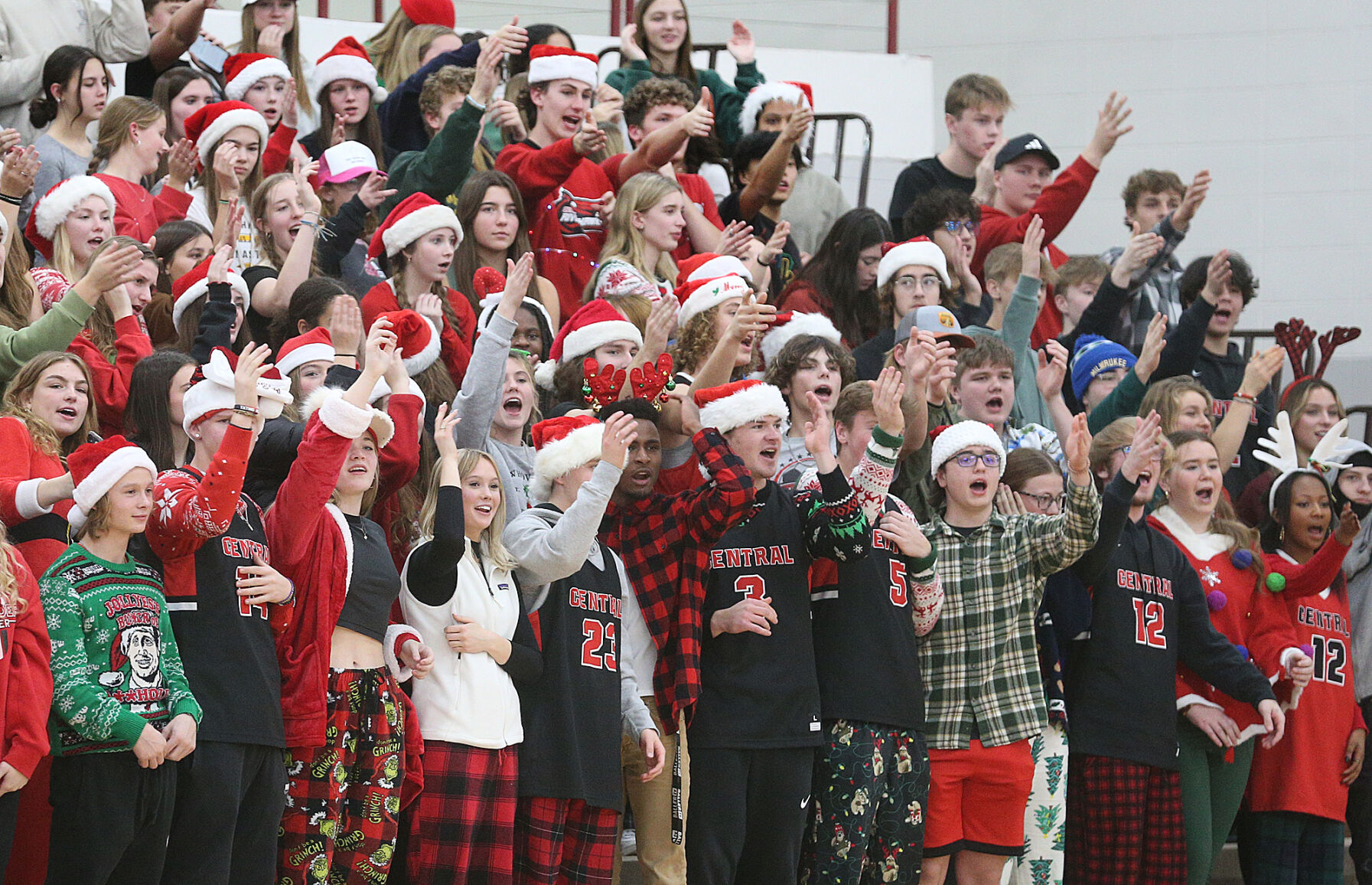Marshfield vs Central, Dec. 2
